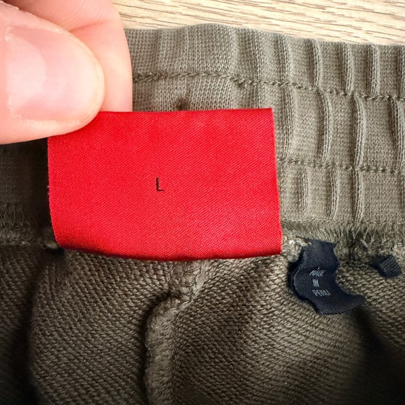 HUGO Hugo Boss Sweat Shorts Fleece Mens L Olive Green Cotton - Picture 4 of 8